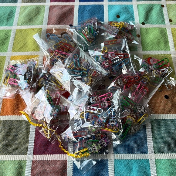 🖇️ Colorful LABUBU Paper Clips Set 🖇️ - Picture 6 of 16